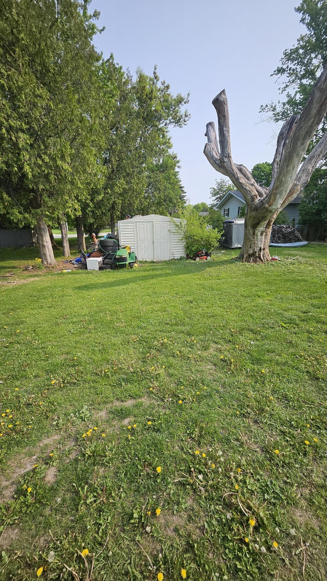 3322 Main Avenue Sheboygan, WI 53083 - Photo 20 of 24 20250602_090159