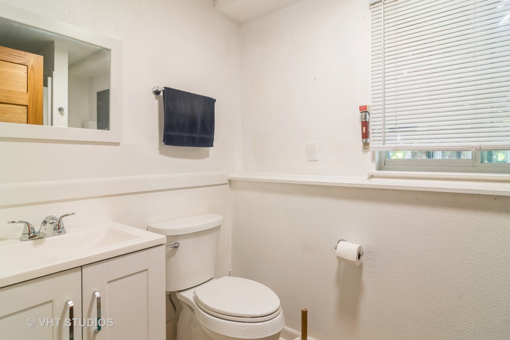951 East Baldwin Road Palatine, IL 60074 - Photo 18 of 32 Gallery Image 18