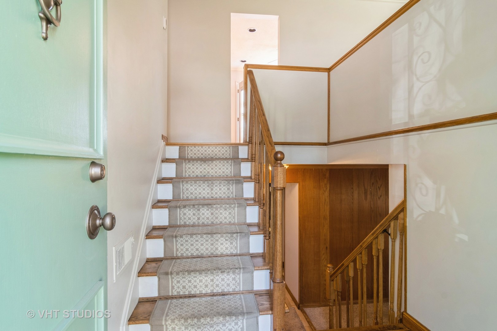 951 East Baldwin Road Palatine, IL 60074 - Photo 3 of 32 Gallery Image 3