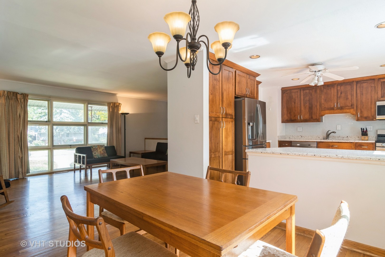 951 East Baldwin Road Palatine, IL 60074 - Photo 10 of 32 Gallery Image 10