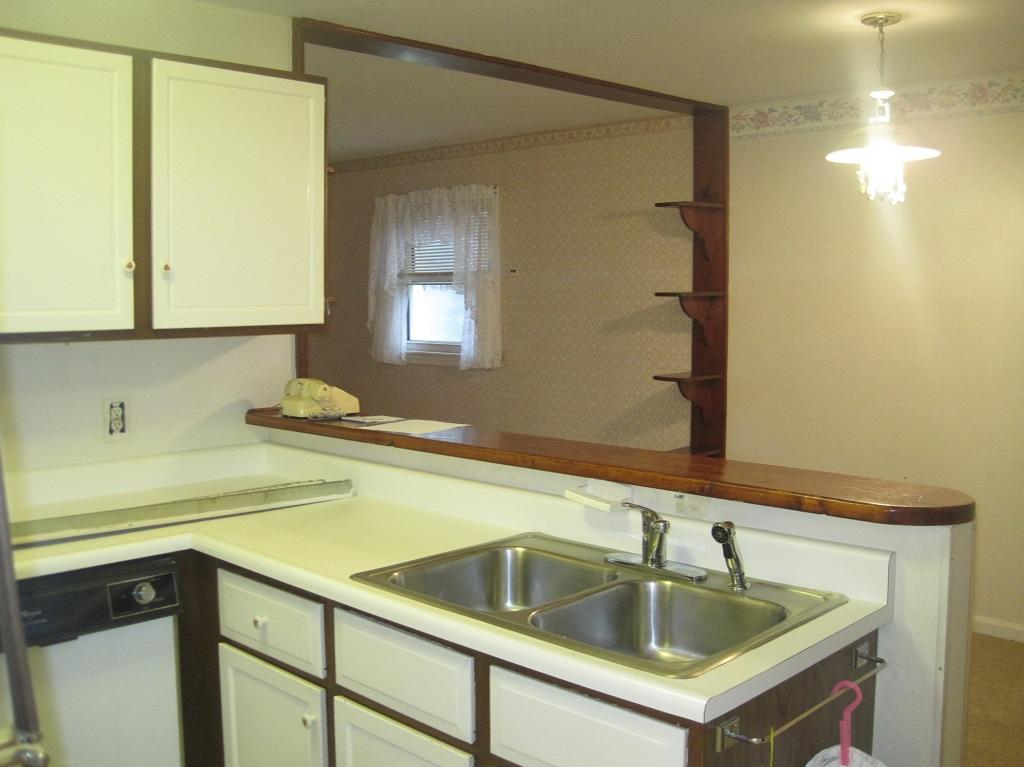 35 Seminary Hill Road, Unit 22 Lebanon, NH 03784 - Photo 3 of 9 Gallery Image 3