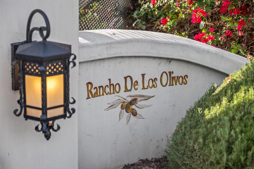 6870 La Valle Plateada Rancho Santa Fe, CA 92067 - Photo 38 of 42