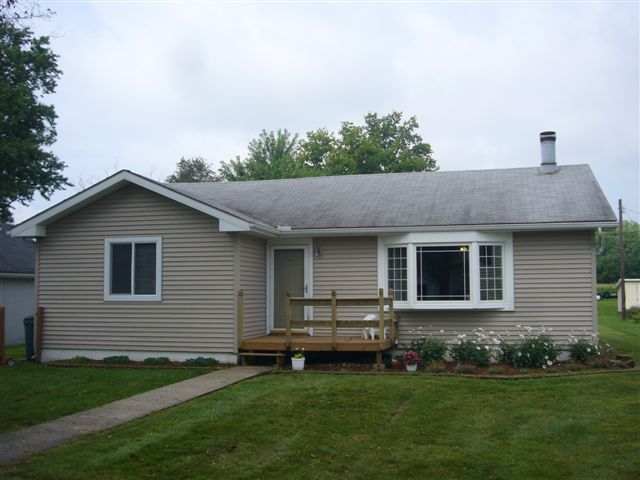 325 7th Street Colona, IL 61241 - Photo 1 of 9 Gallery Image 1