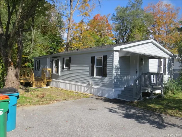 $199,900 | 723 Beekman Road, Hopewell Junction, NY 12533