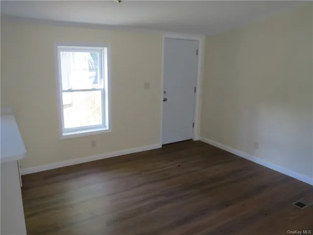 $199,900 | 723 Beekman Road, Hopewell Junction, NY 12533