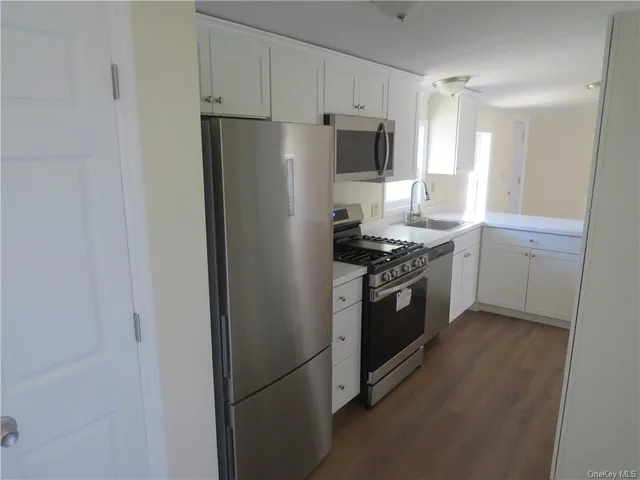 $199,900 | 723 Beekman Road, Hopewell Junction, NY 12533