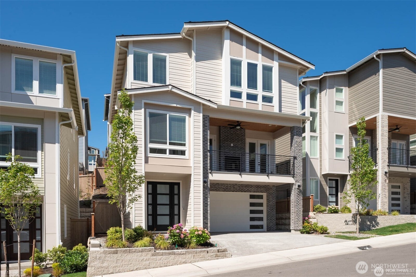 13025 75th Place South Seattle, WA 98178 - Photo 1 of 23