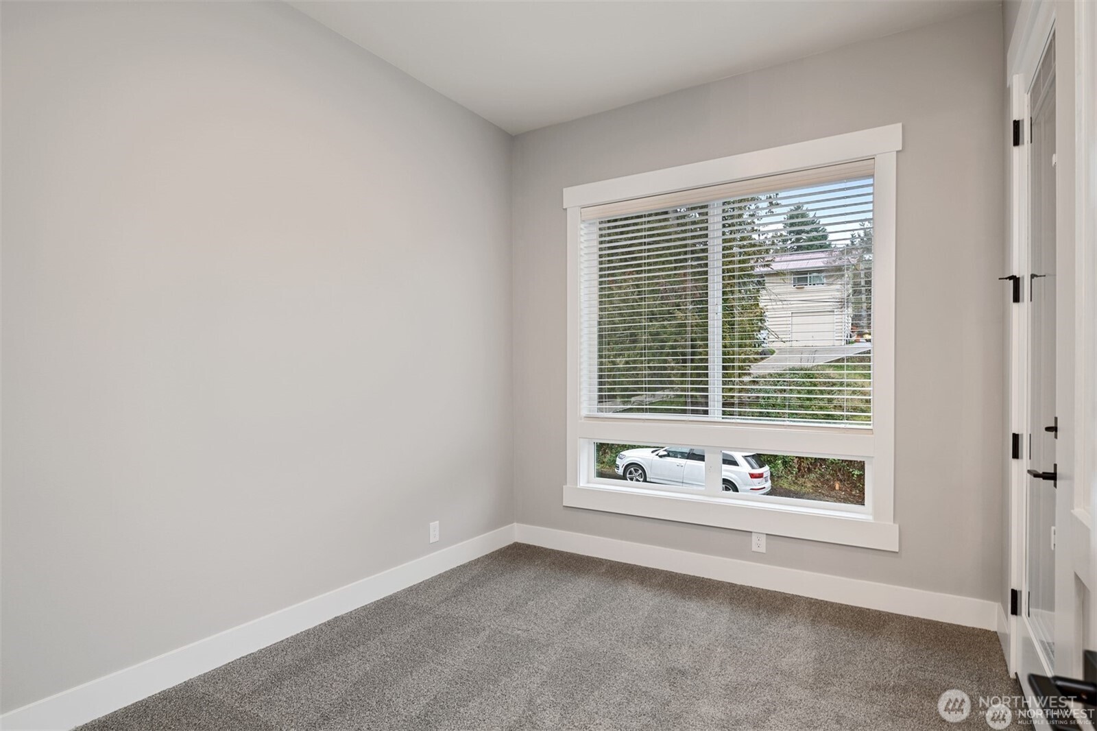 13025 75th Place South Seattle, WA 98178 - Photo 11 of 23
