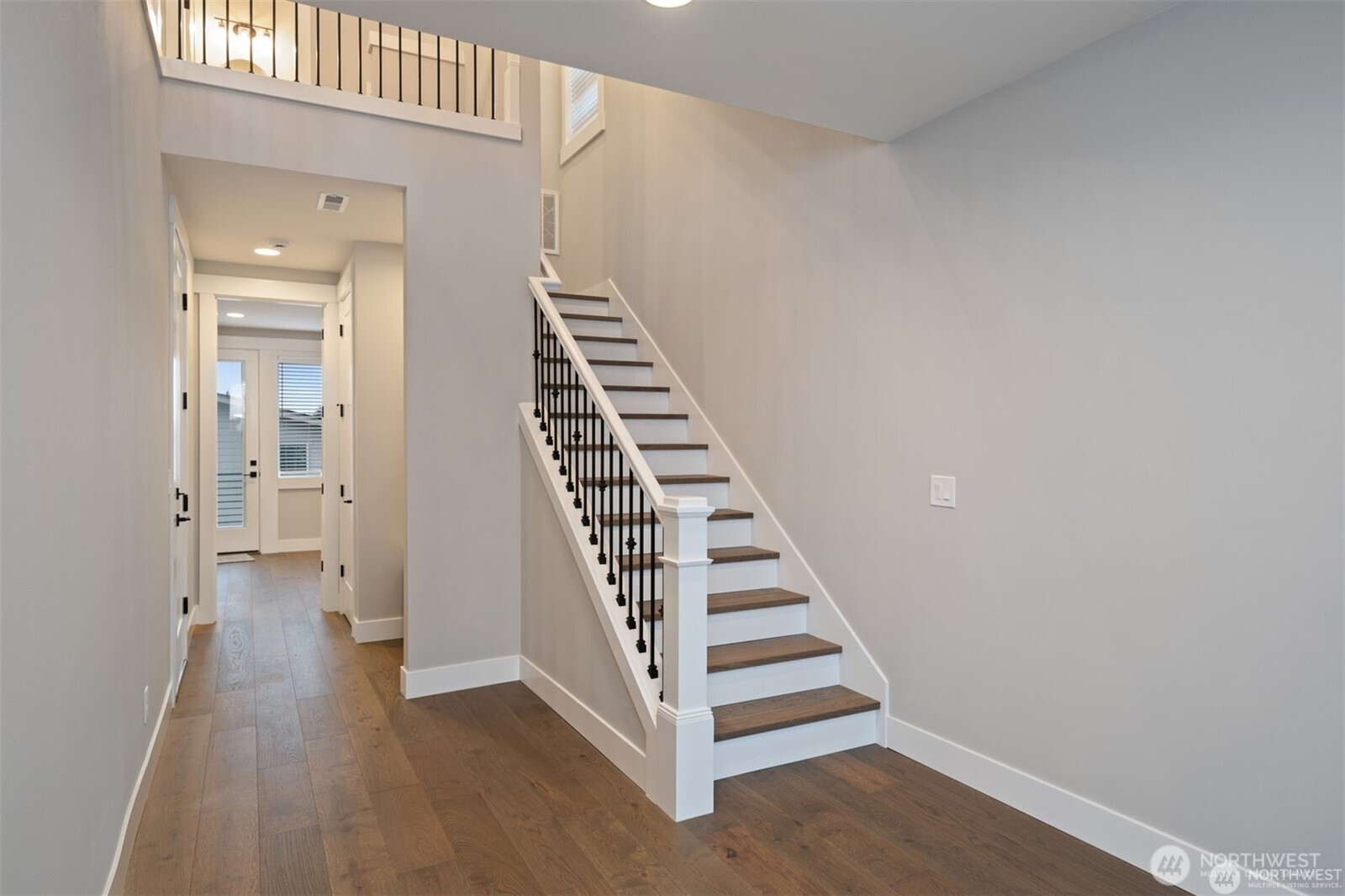 13025 75th Place South Seattle, WA 98178 - Photo 3 of 23