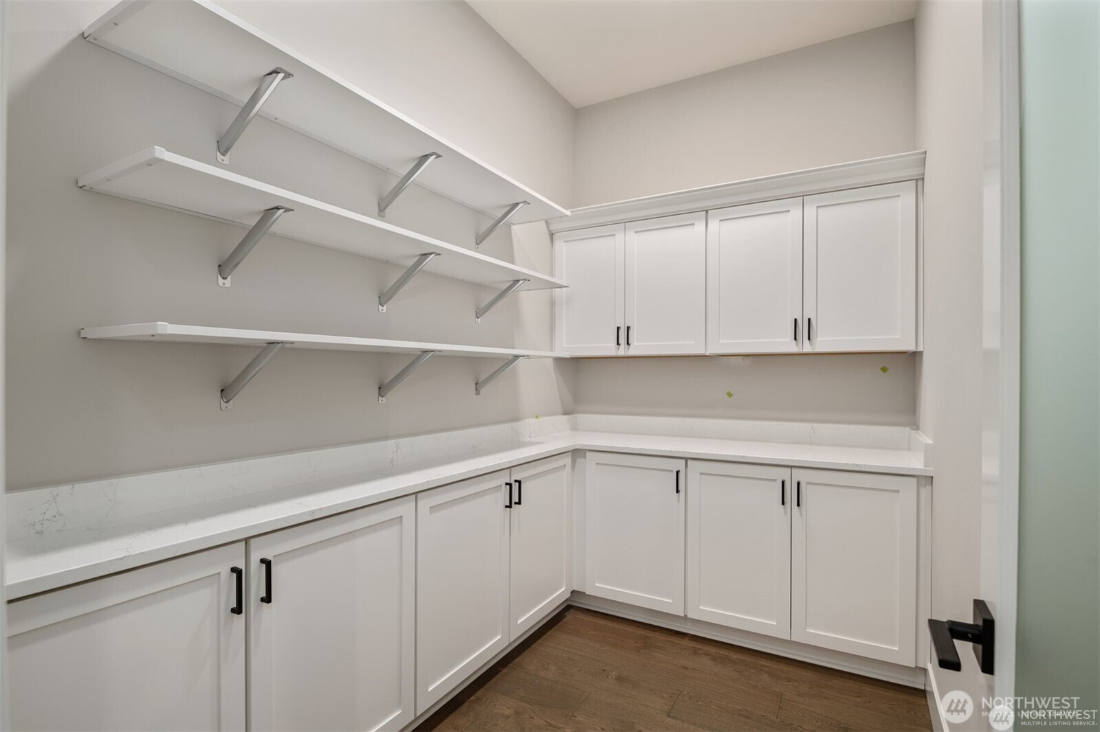 13025 75th Place South Seattle, WA 98178 - Photo 10 of 23