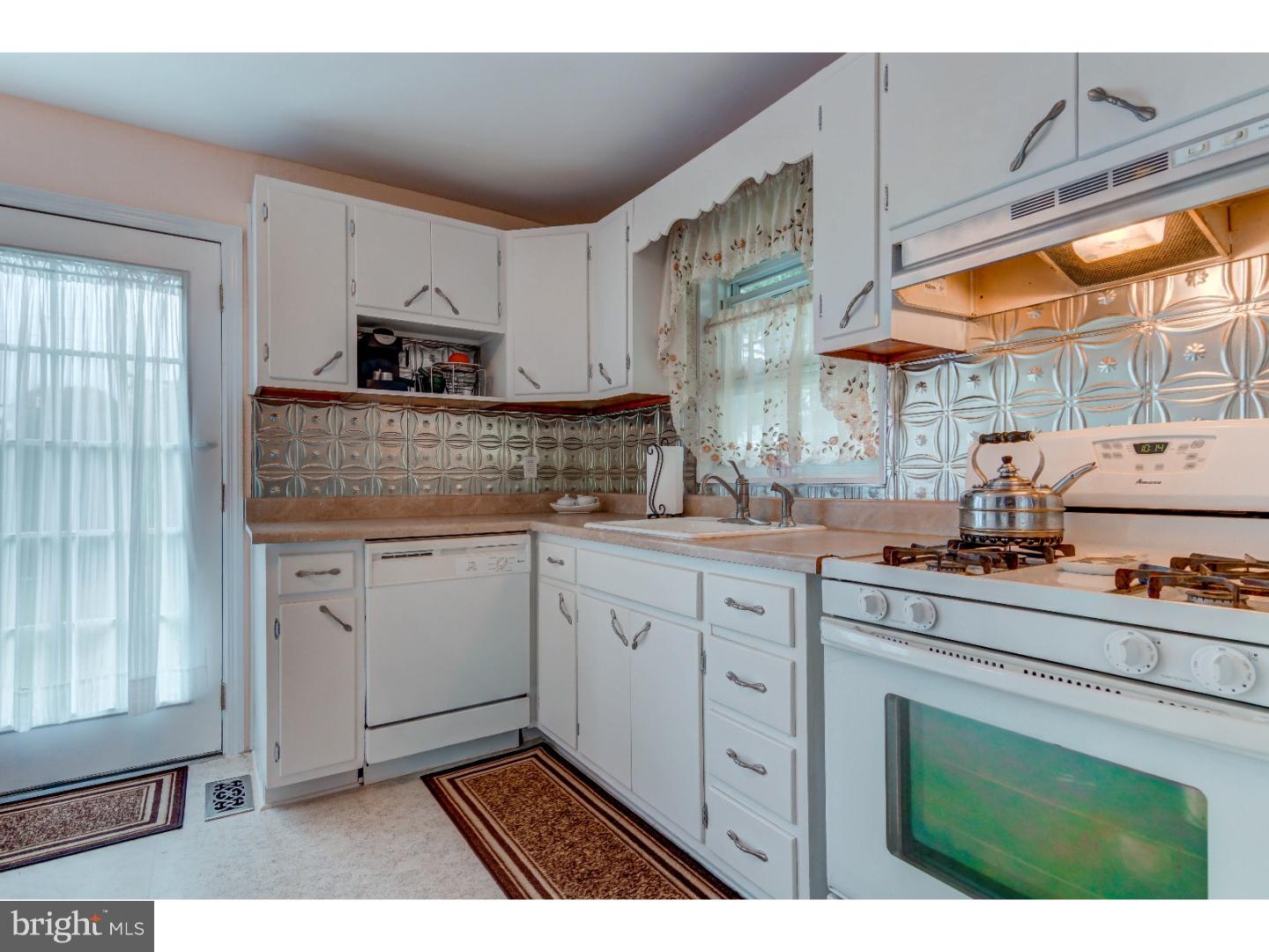 747 Fairview Road Swarthmore, PA 19081 - Photo 12 of 23