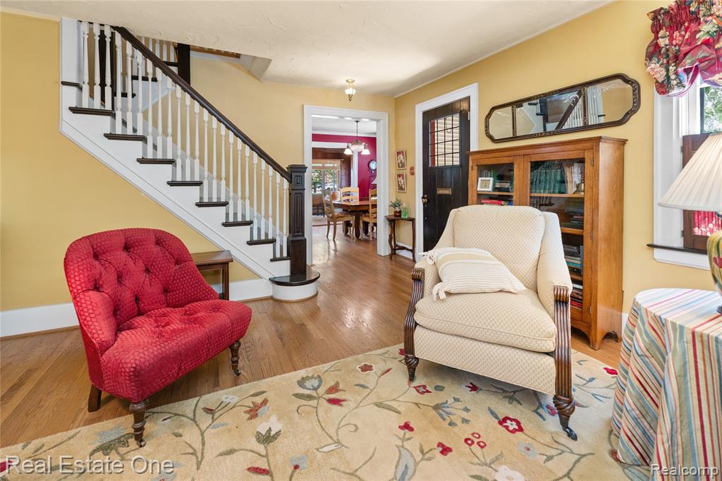 23760 Hudson Street Dearborn, MI 48124 - Photo 8 of 21