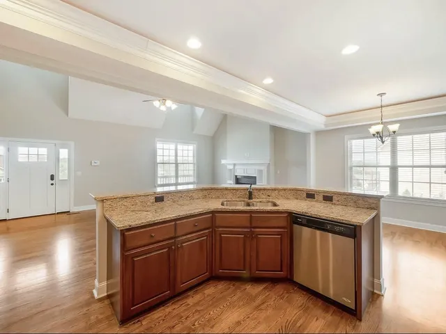 $615,900 | 7950 Chianti Way, Unit 119, Chattanooga, TN 37421