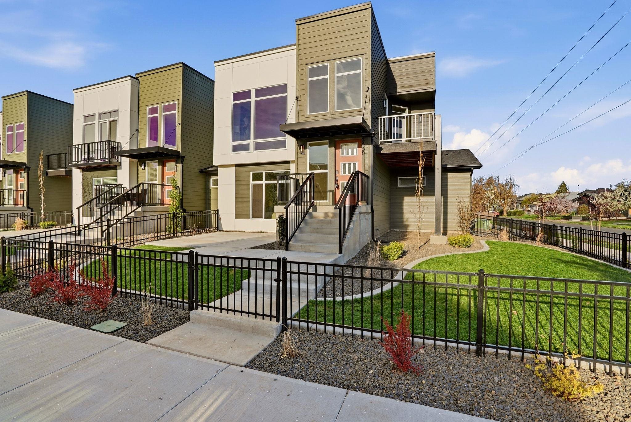 2530 West Summit Parkway Spokane, WA 99201 - Photo 2 of 39