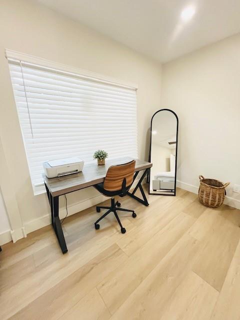 421 Southeast 14th Avenue Pompano Beach, FL 33060 - Photo 26 of 31 a view of a livingroom with furniture