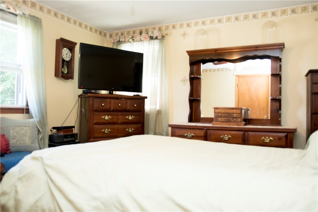 535 Fish Road Tiverton, RI 02878 - Photo 14 of 31 Master Bedroom