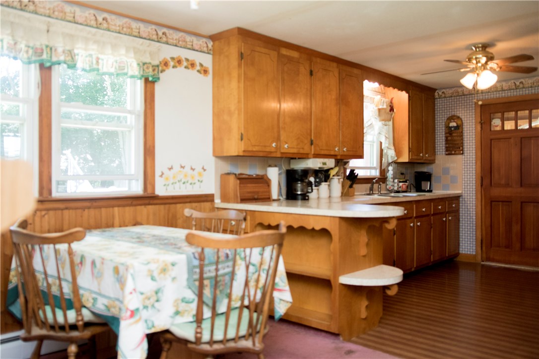 535 Fish Road Tiverton, RI 02878 - Photo 7 of 31