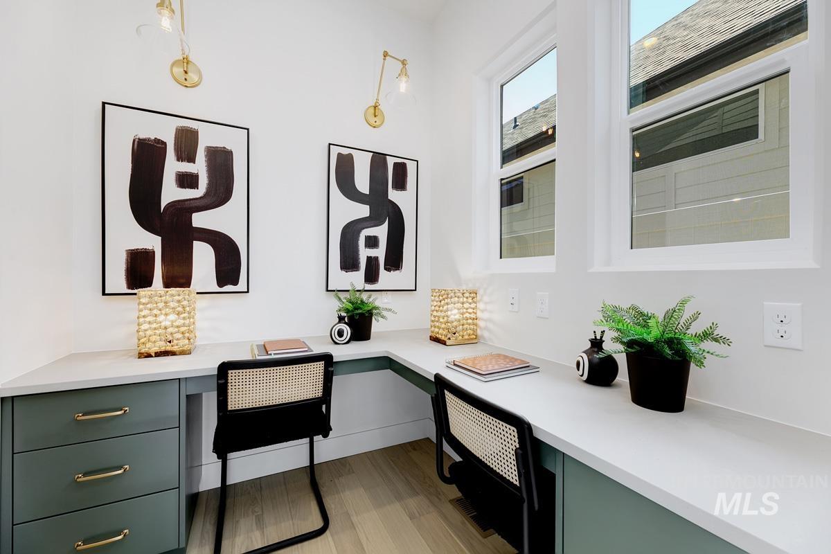 13265 North Spring Creek Way Boise, ID 83714 - Photo 20 of 35 Detailed view of built in desk and wood finished floors