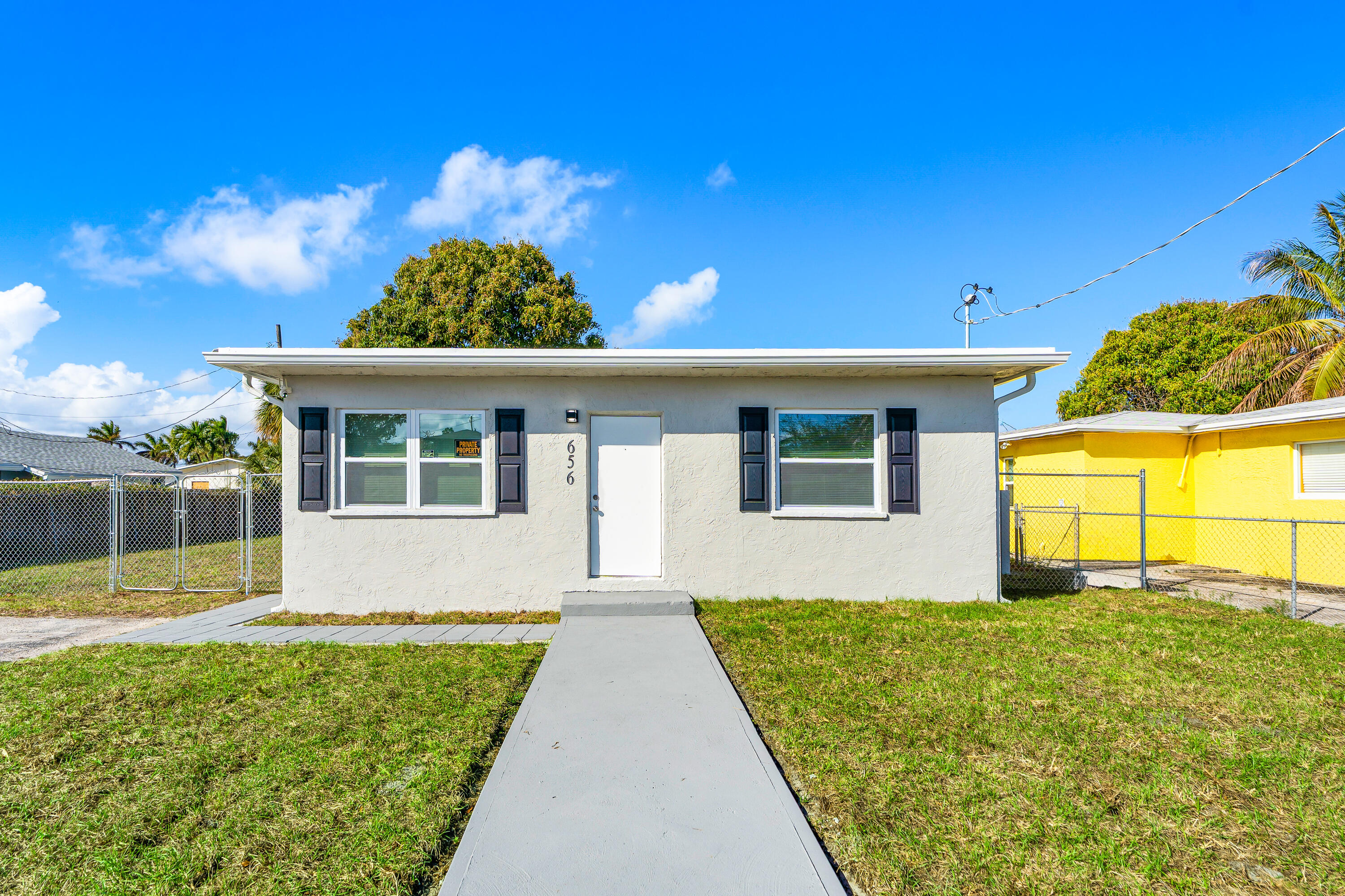 656 West 6th Street Riviera Beach, FL 33404 - Photo 1 of 35 Single Family Home Updated