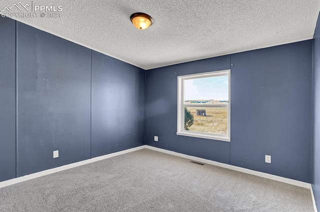 1010 Donald Road Colorado Springs, CO 80930 - Photo 21 of 32