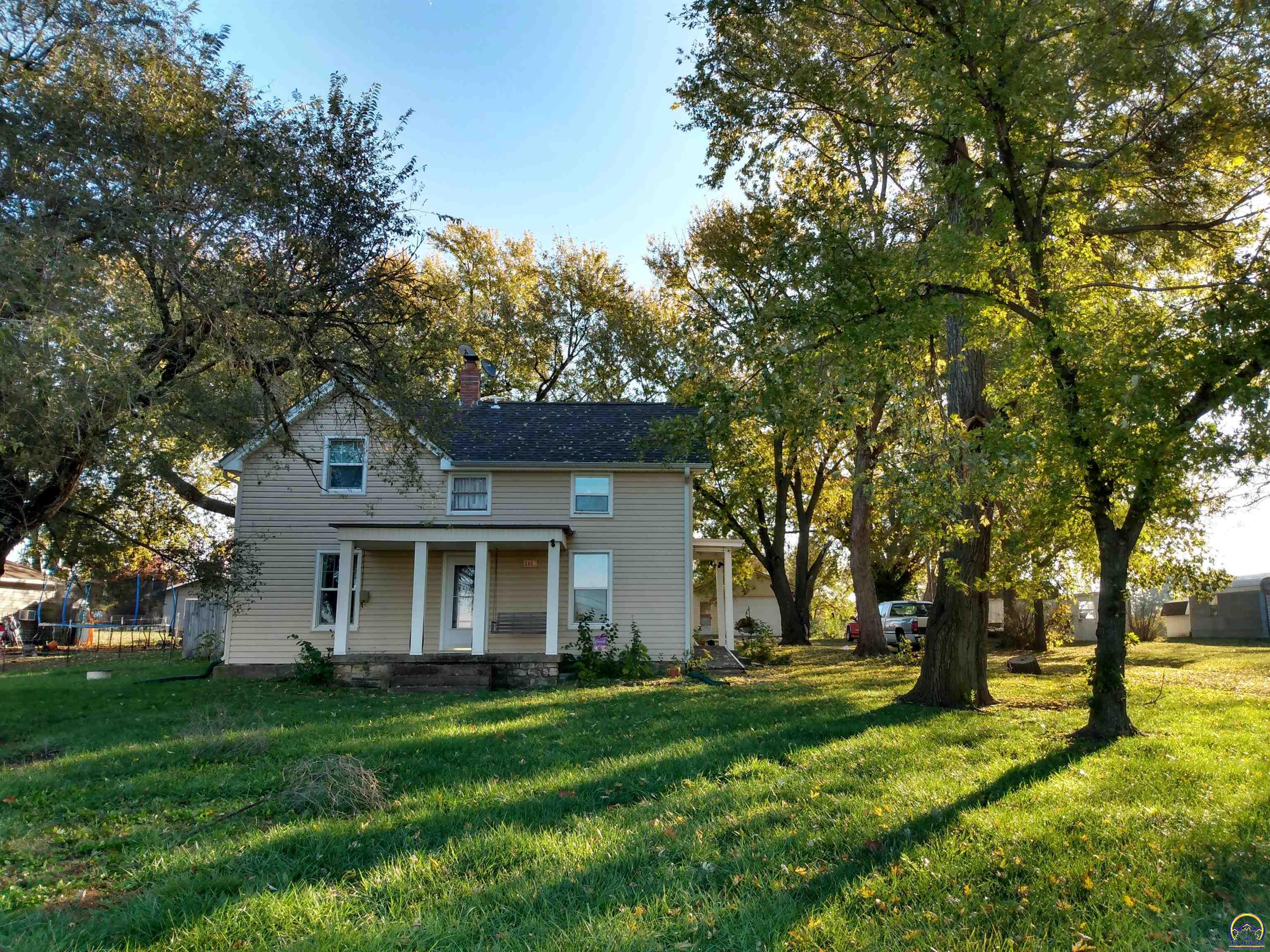 1403 Frazier Street Valley Falls, KS 66088 - Photo 2 of 16