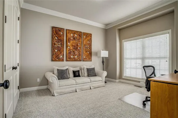 $495,000 | 405 Northwest Greenview Drive, Lee's Summit, MO 64064