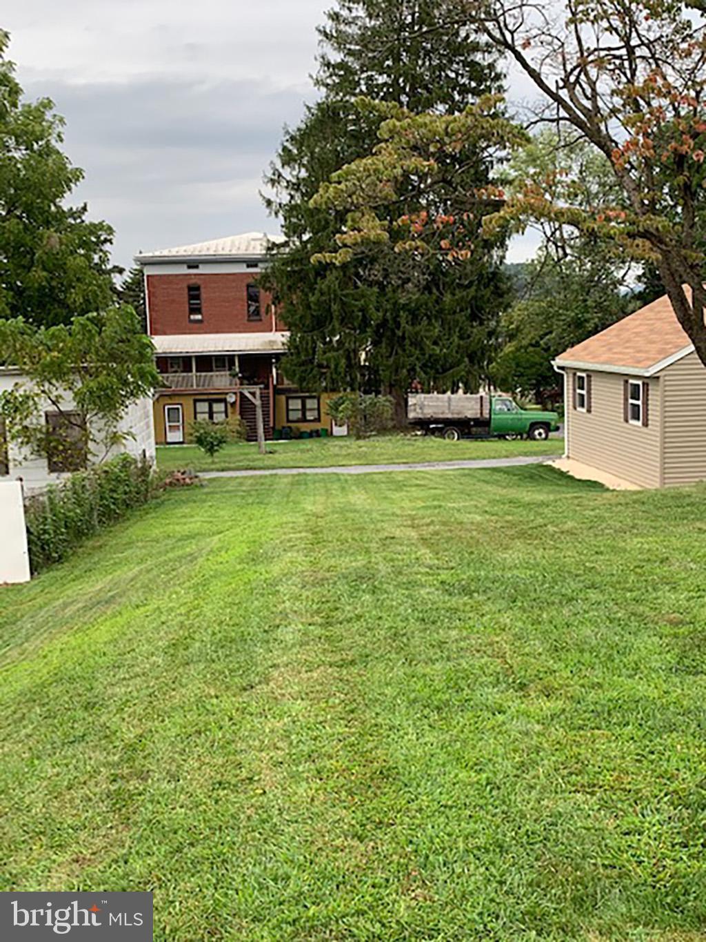 25 West Broad Street Reading, PA 19607 - Photo 27 of 27