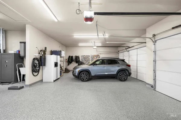 $828,000 | 2037 West Sagwon Drive, Kuna, ID 83634