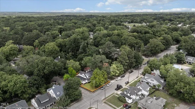 $295,000 | 830 South Chestnut Street, Henderson, NC 27536