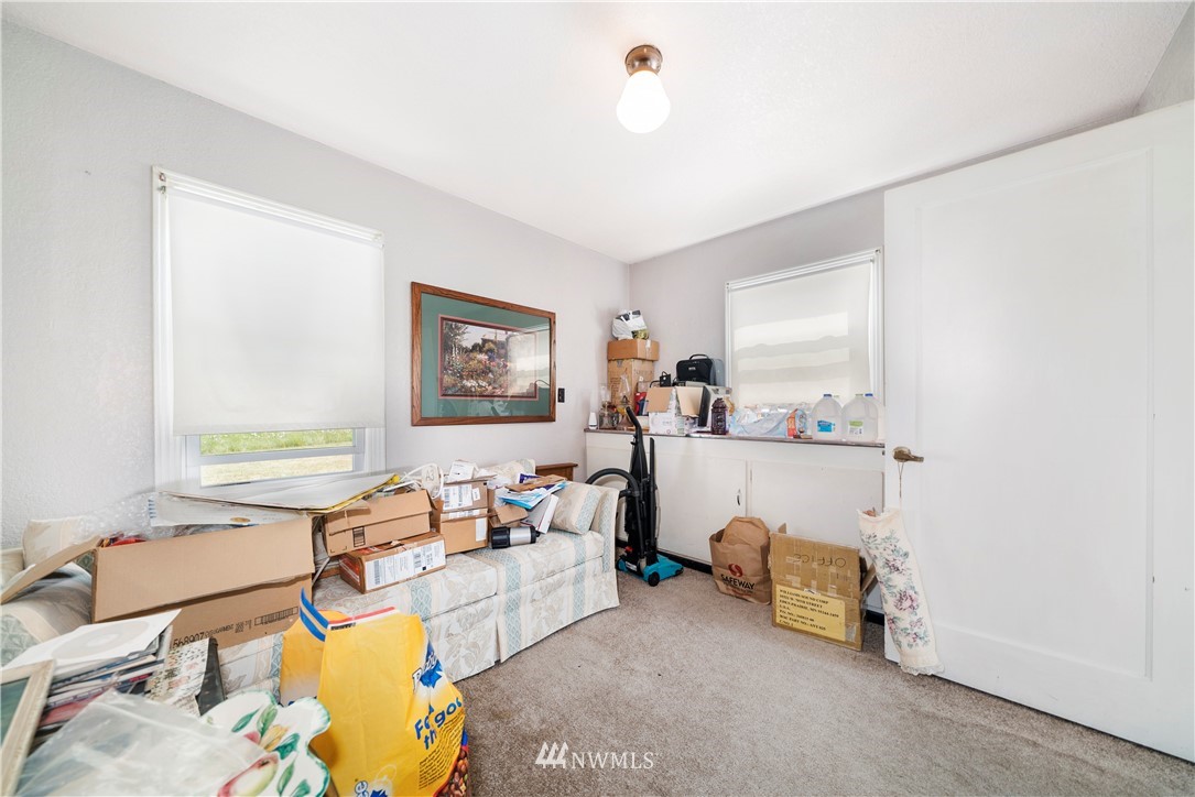 2246 Lincoln Creek Road Rochester, WA 98579 - Photo 8 of 12