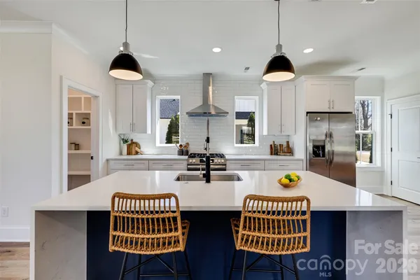 $550,000 | 901 Edgemont Avenue, Belmont, NC 28012