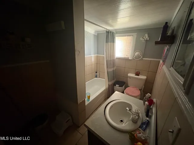 $59,000 | 6112 Grierson Street, Moss Point, MS 39563