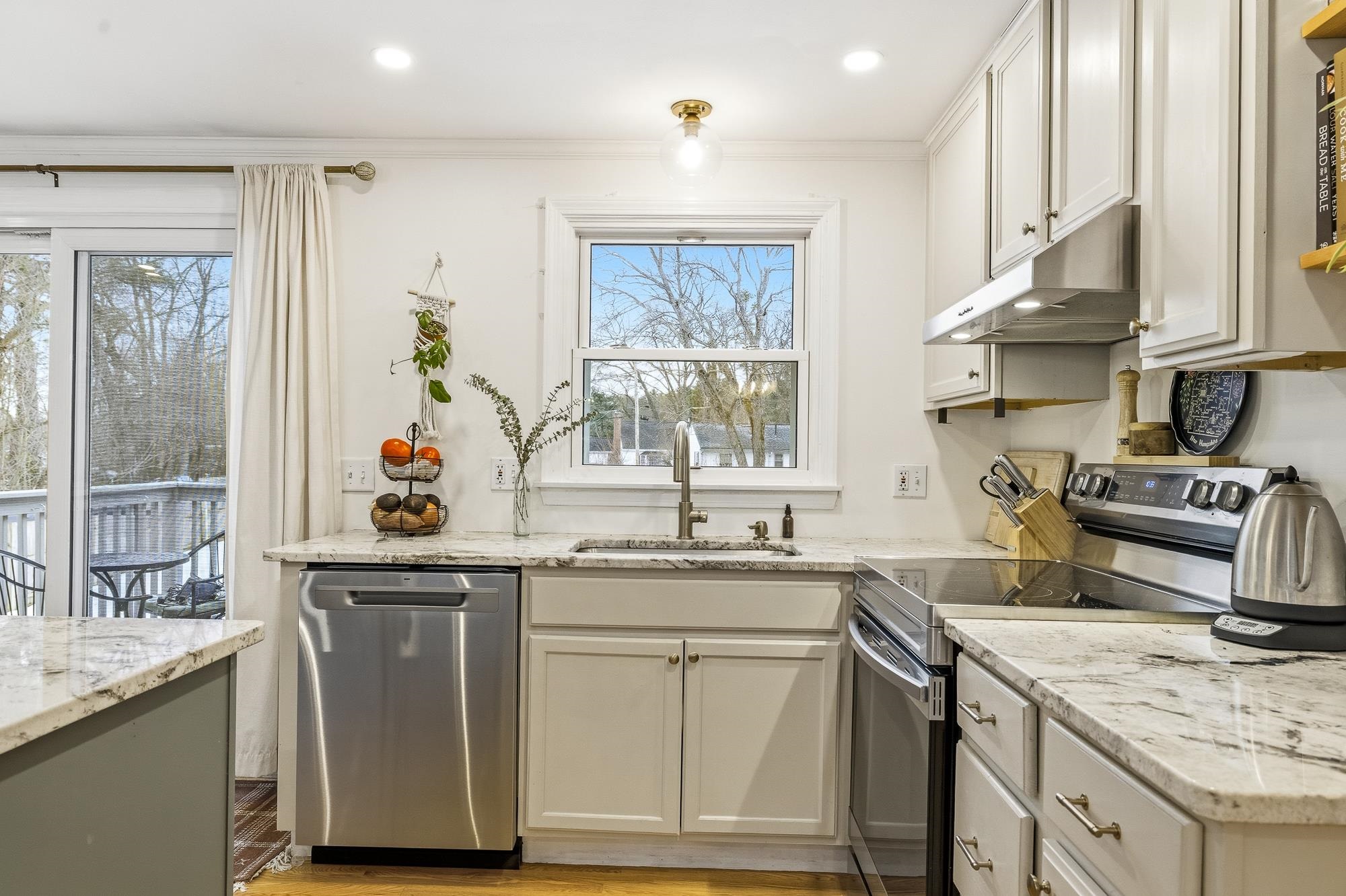 13 Redwing Road Concord, NH 03301 - Photo 12 of 57