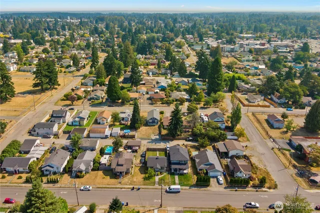 an aerial view of multiple house