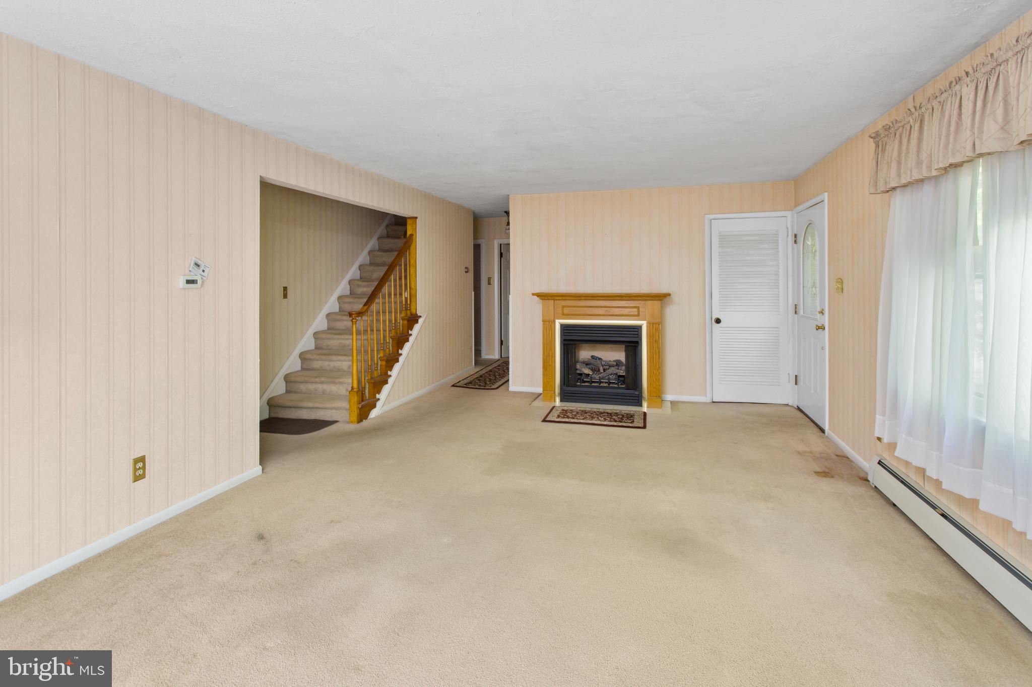 1025 Hedding Jacksonville Road Bordentown, NJ 08505 - Photo 13 of 32