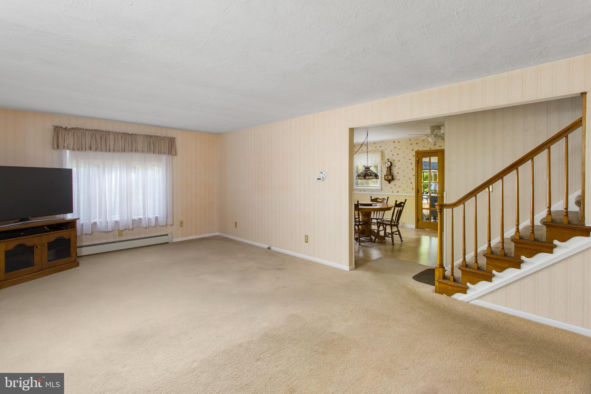 1025 Hedding Jacksonville Road Bordentown, NJ 08505 - Photo 14 of 32