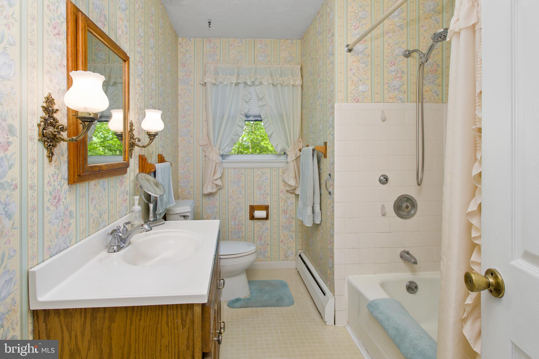 1025 Hedding Jacksonville Road Bordentown, NJ 08505 - Photo 17 of 32