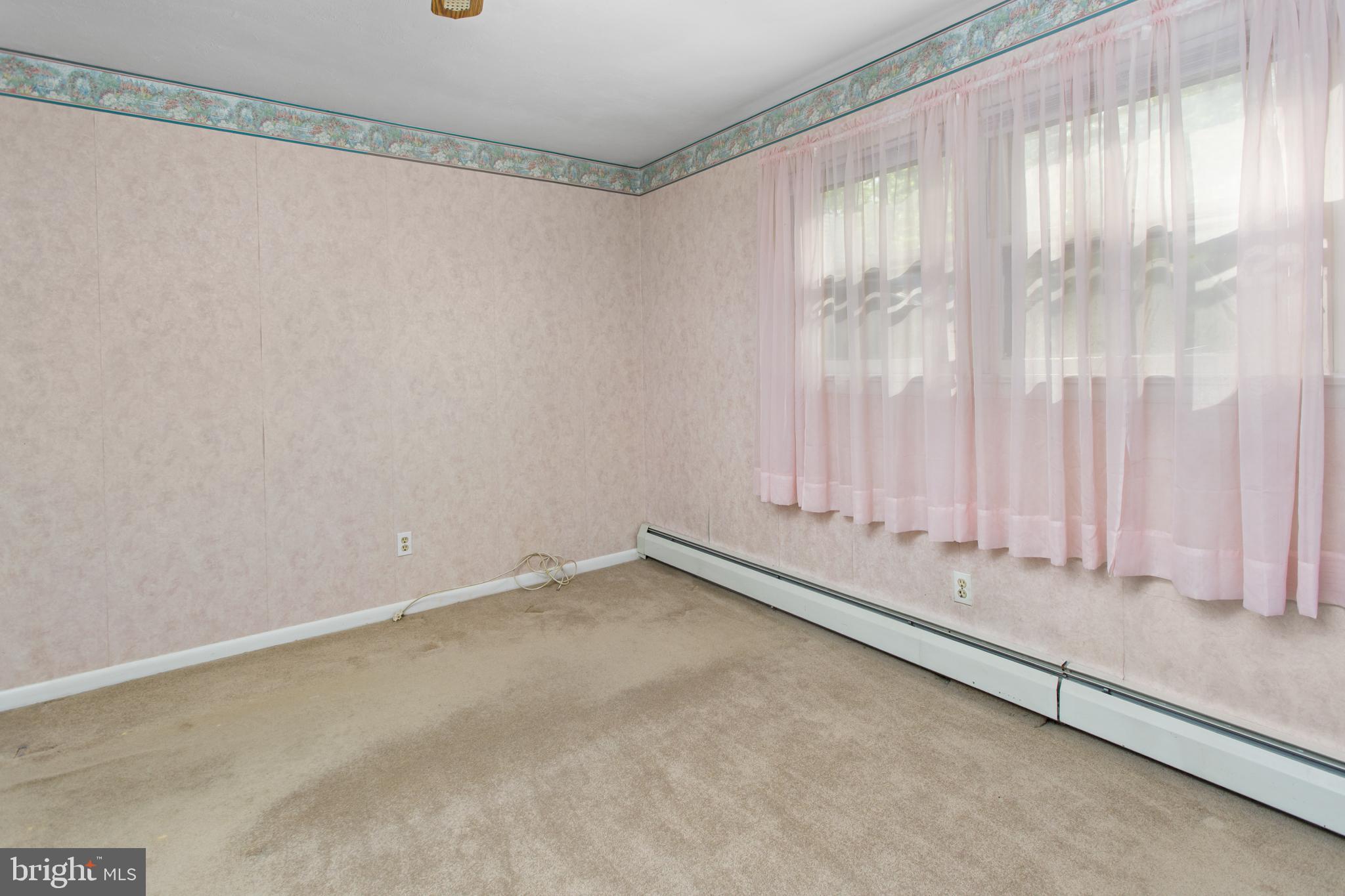 1025 Hedding Jacksonville Road Bordentown, NJ 08505 - Photo 18 of 32