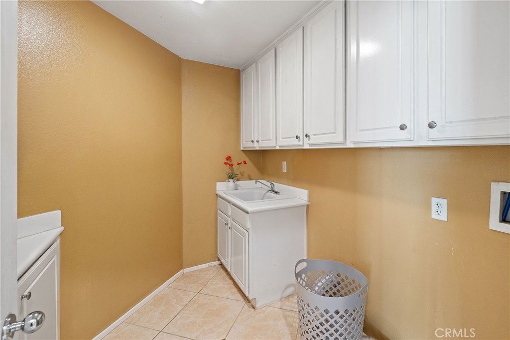 2394 Old Heritage Road Riverside, CA 92503 - Photo 20 of 52