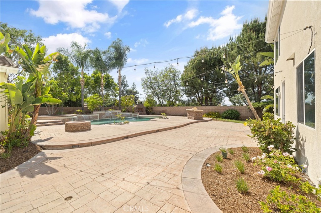 2394 Old Heritage Road Riverside, CA 92503 - Photo 39 of 52