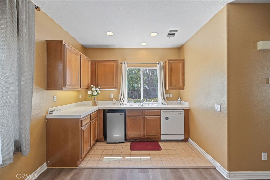 2394 Old Heritage Road Riverside, CA 92503 - Photo 45 of 52