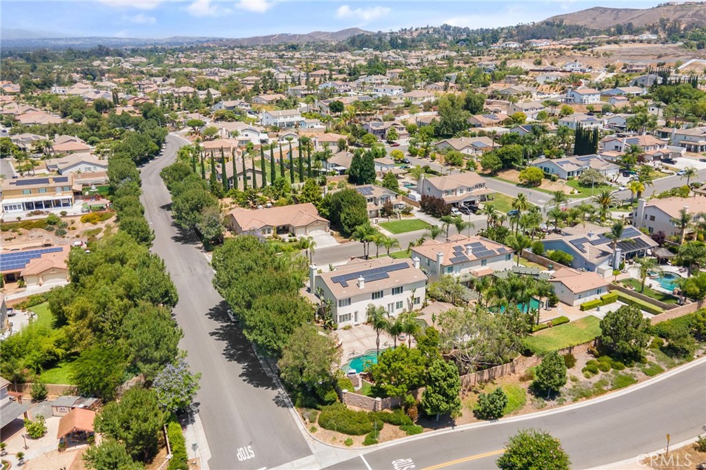 2394 Old Heritage Road Riverside, CA 92503 - Photo 50 of 52