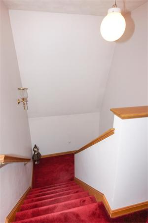 176 Fox Hill Road Burlington, MA 01803 - Photo 11 of 20 Gallery Image 11