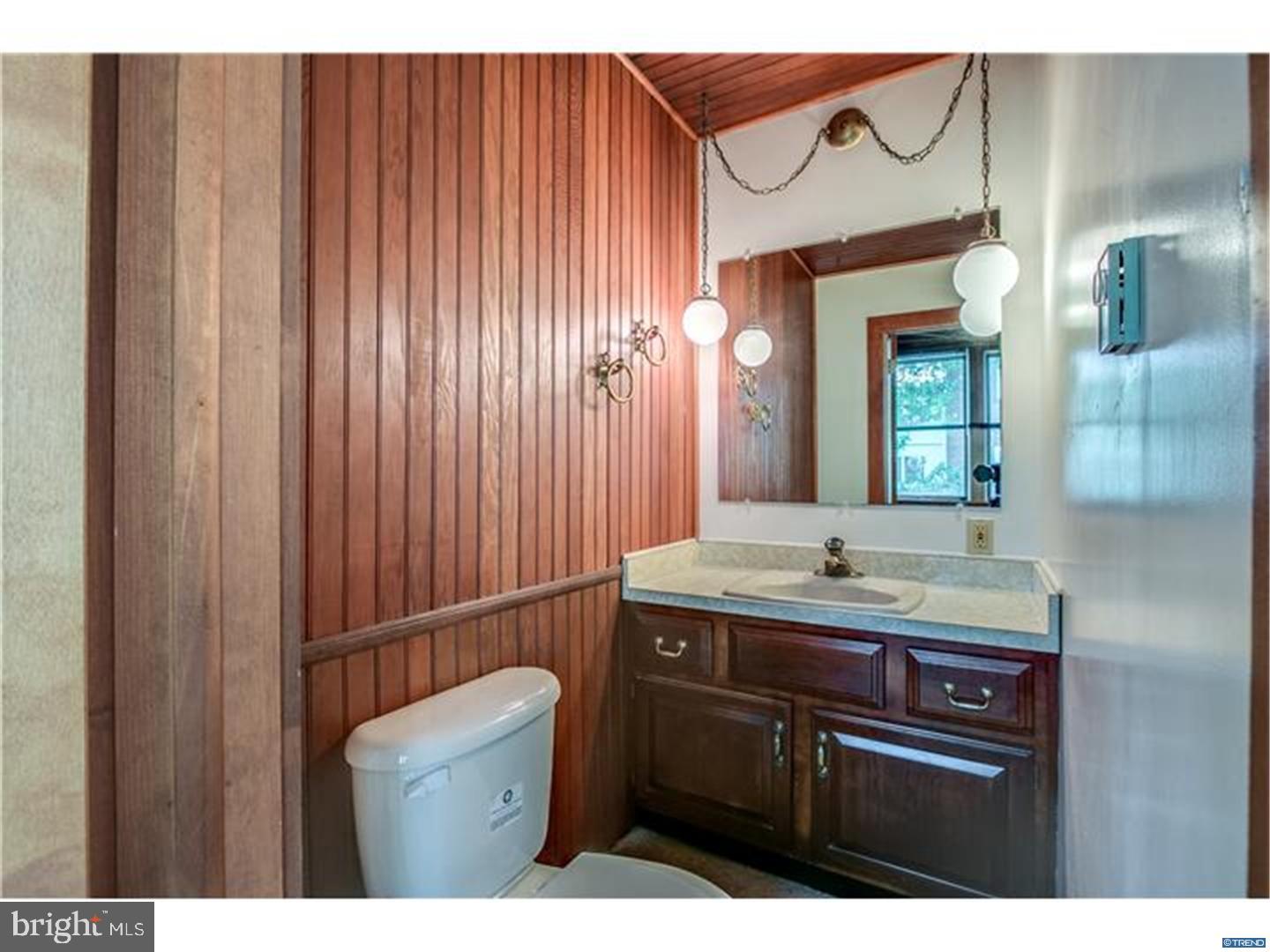 33 Vilone Road Elsmere, DE 19805 - Photo 6 of 25 Gallery Image 6