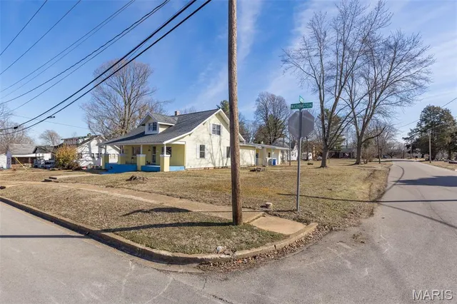 $264,900 | 420 South Washington Street, Farmington, MO 63640