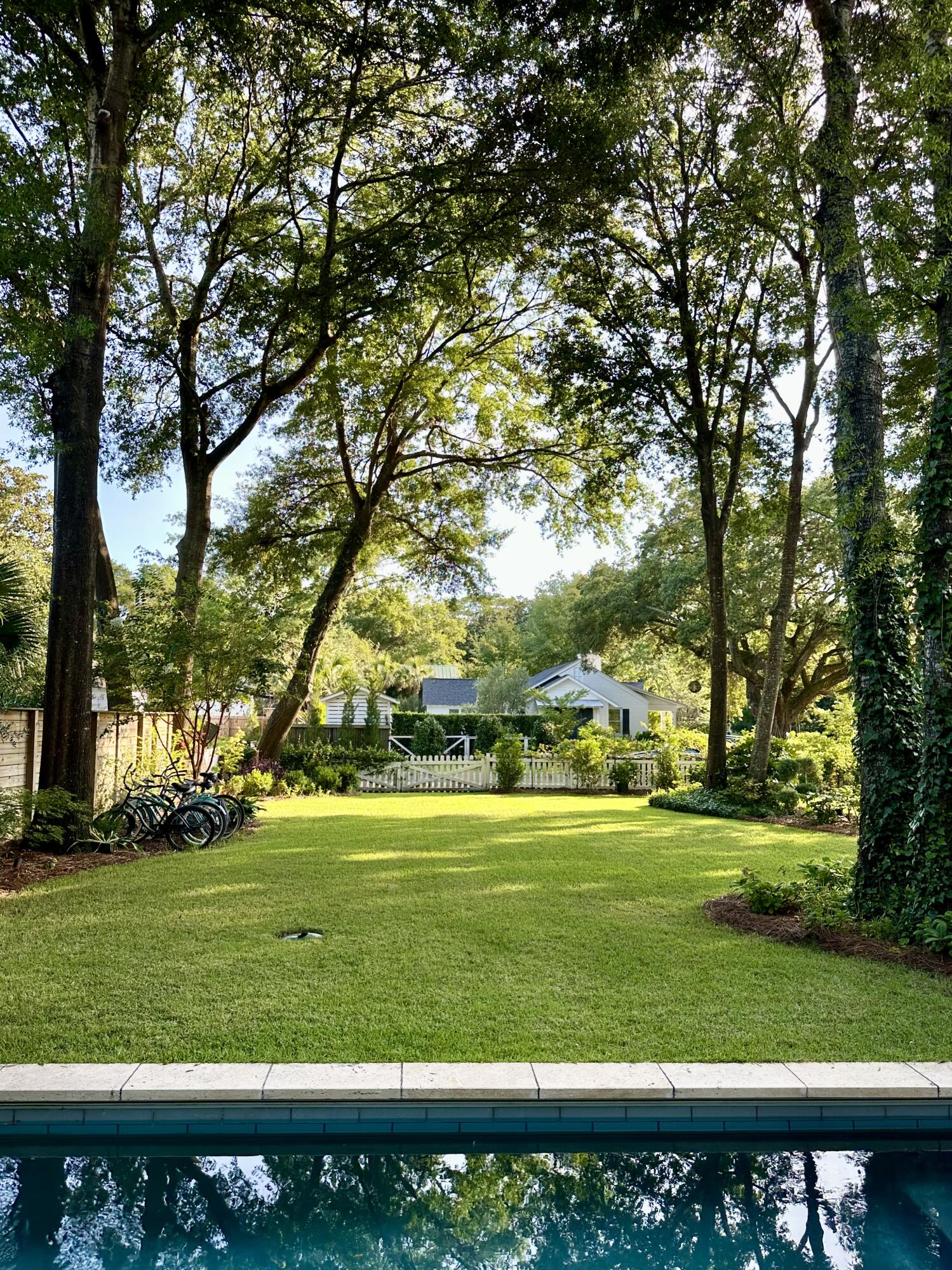 647 Adluh Street Mount Pleasant, SC 29464 - Photo 3 of 7 IMG 6