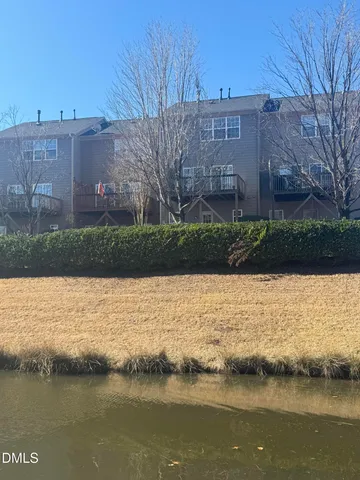 $365,000 | 102 Gallent Hedge Trail, Apex, NC 27539