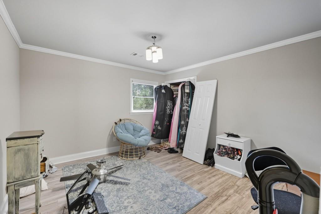 3810 Hardy Place Gainesville, GA 30506 - Photo 19 of 34 a bedroom with a bed and a window