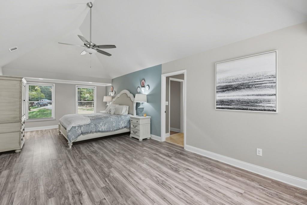 3810 Hardy Place Gainesville, GA 30506 - Photo 9 of 33 a bedroom with a bed and a window