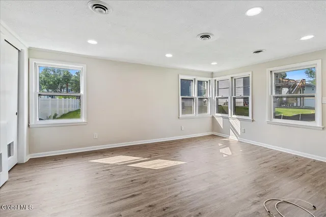 $1,500 | 41 Virginia Avenue, Unit 2, Colonie, NY 12205